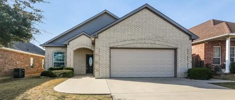 Foto principal - 242 Irick Ct