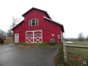 Building Photo - 3575 Jefferson River Rd