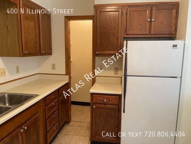 Building Photo - Diamond in the Rough!!!  Two bedroom, one ...