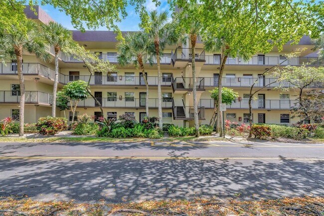 Foto del edificio - 3301 NW 47th Terrace