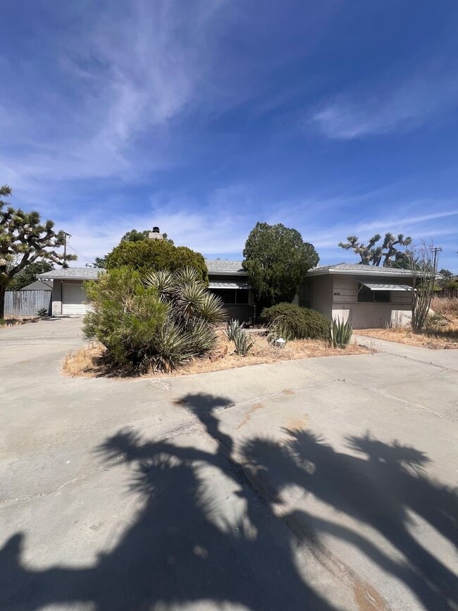 Building Photo - 7401 Elata Ave