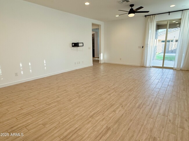 Foto del edificio - 23079 E Stacey Rd