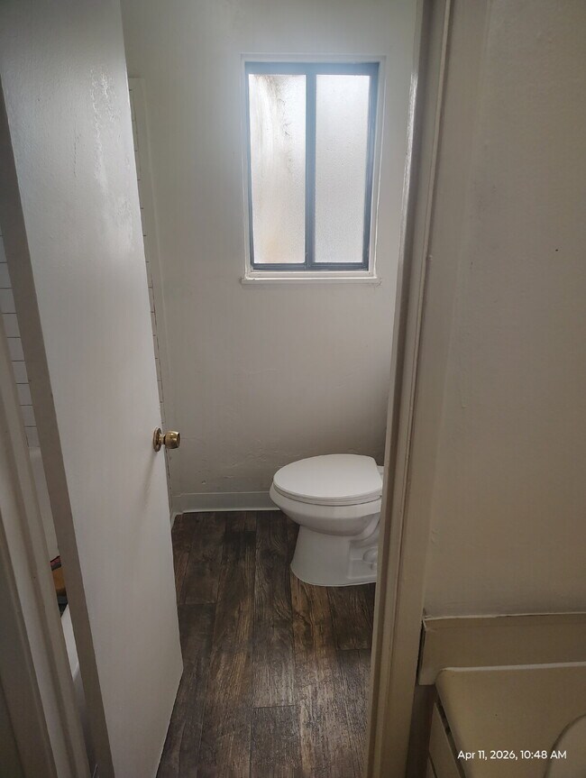 Photo - 2125 North Ave Apartment