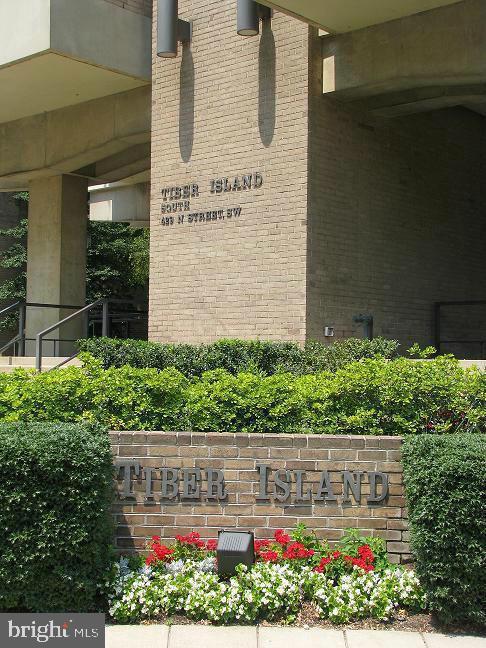 Foto principal - 425 N St SW