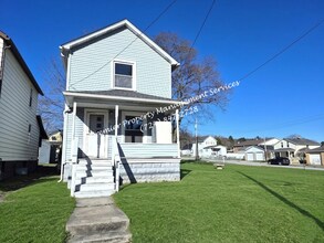 Building Photo - 3406 3rd Ave