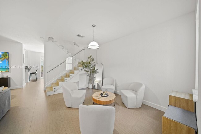 Building Photo - 11613 NW 78th St