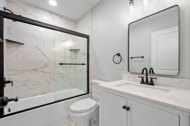 Foto del edificio - Stunning 2 bedroom home in Ambridge available July 1!