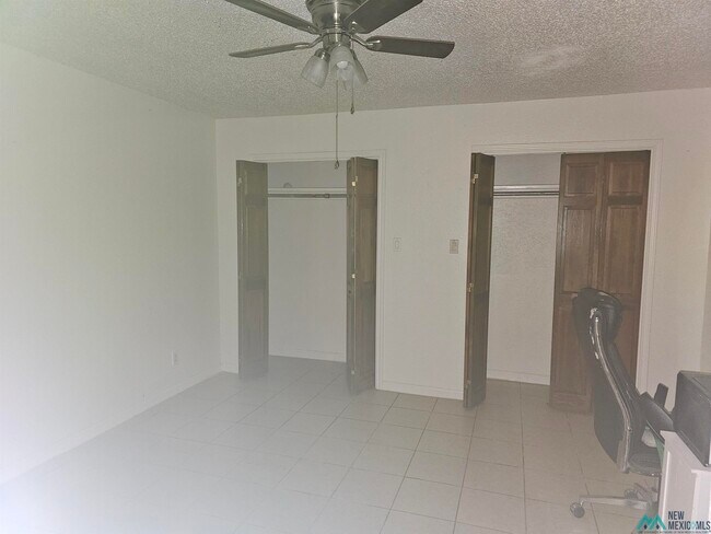 Foto del edificio - 1018 Fairmont Ct