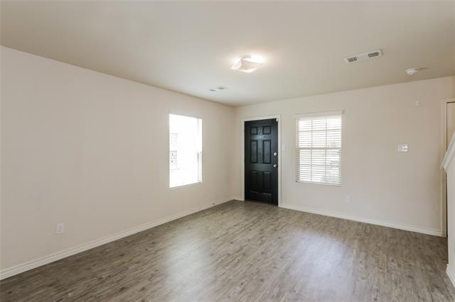 Building Photo - 1601 Bobolink