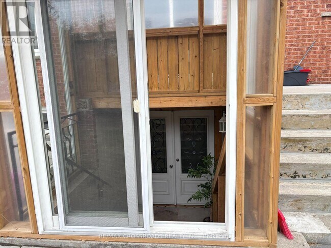 Photo du bâtiment - 27 Elmartin Dr