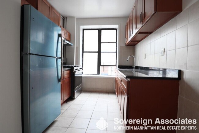 Foto del edificio - 631 Edgecombe Ave