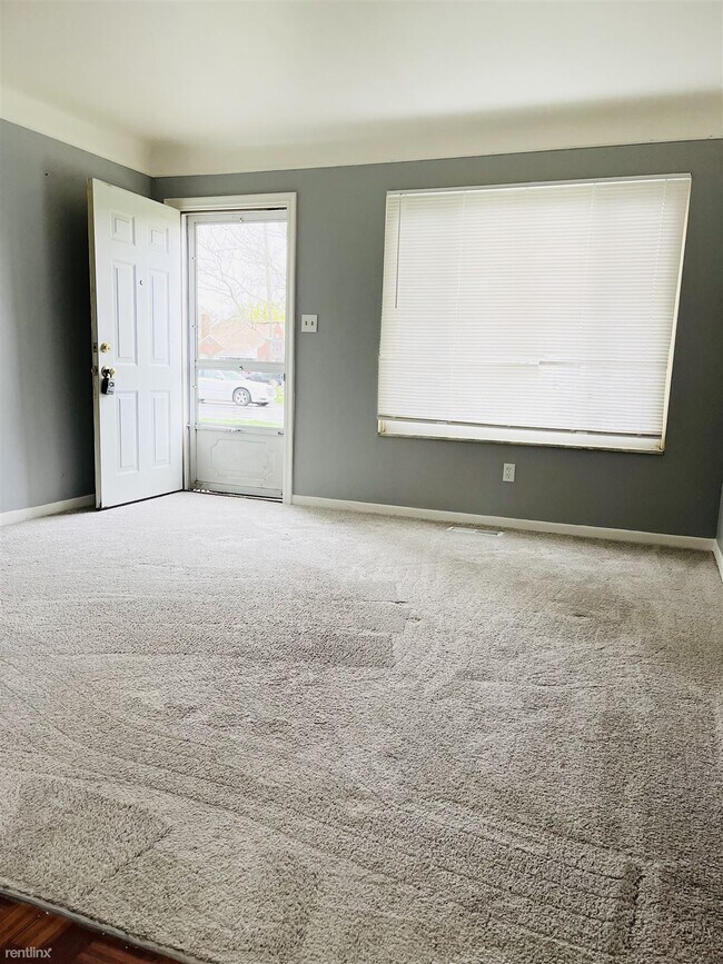 Building Photo - 1 br, 1 bath Duplex - 20712 Moross Rd