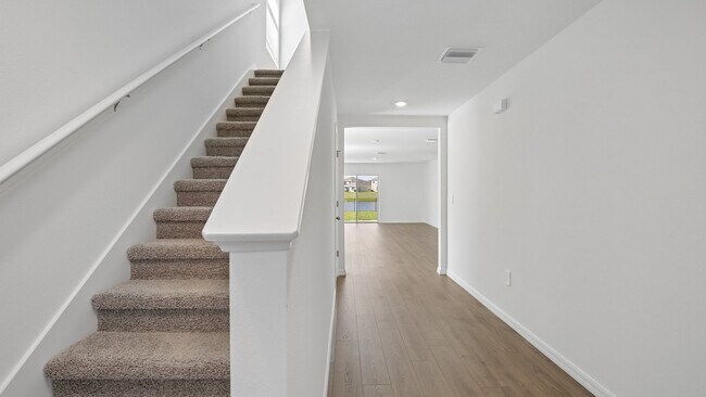 Building Photo - Angeline Community