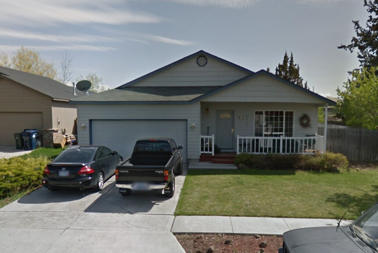 Primary Photo - VIDEOTOUR: Across from Mt View High School...