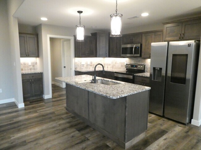 Foto del edificio - 3 bed, 2 bath home in Ashland