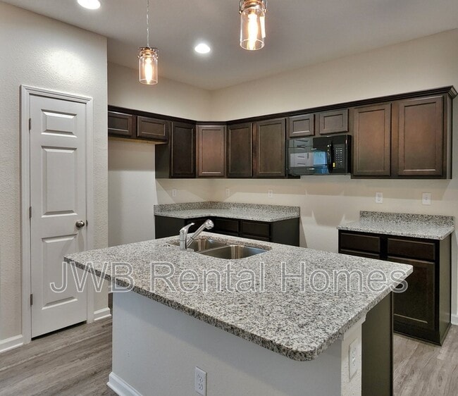 Photo - 629 3rd Ave S Townhome