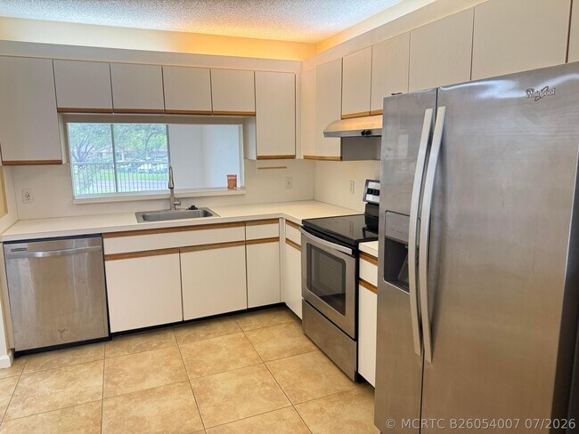 Building Photo - 1200 SW 124th Terrace
