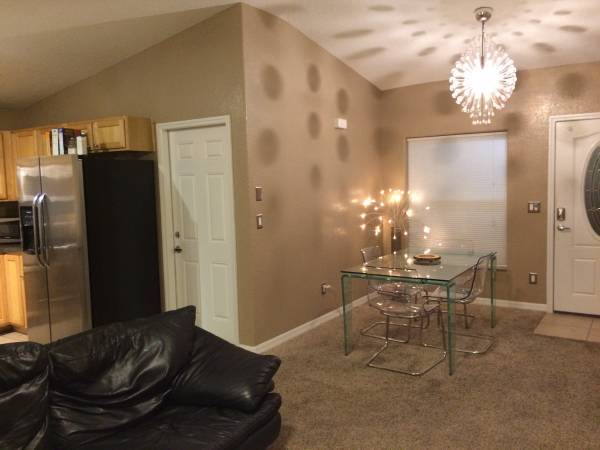 Foto del edificio - 1165 Bryn Mawr Dr