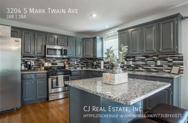 Foto del edificio - 3204 S Mark Twain Ave