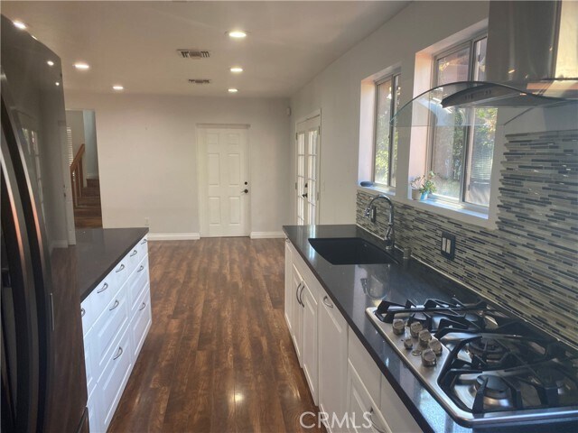 Foto del edificio - 4637 Corliss St