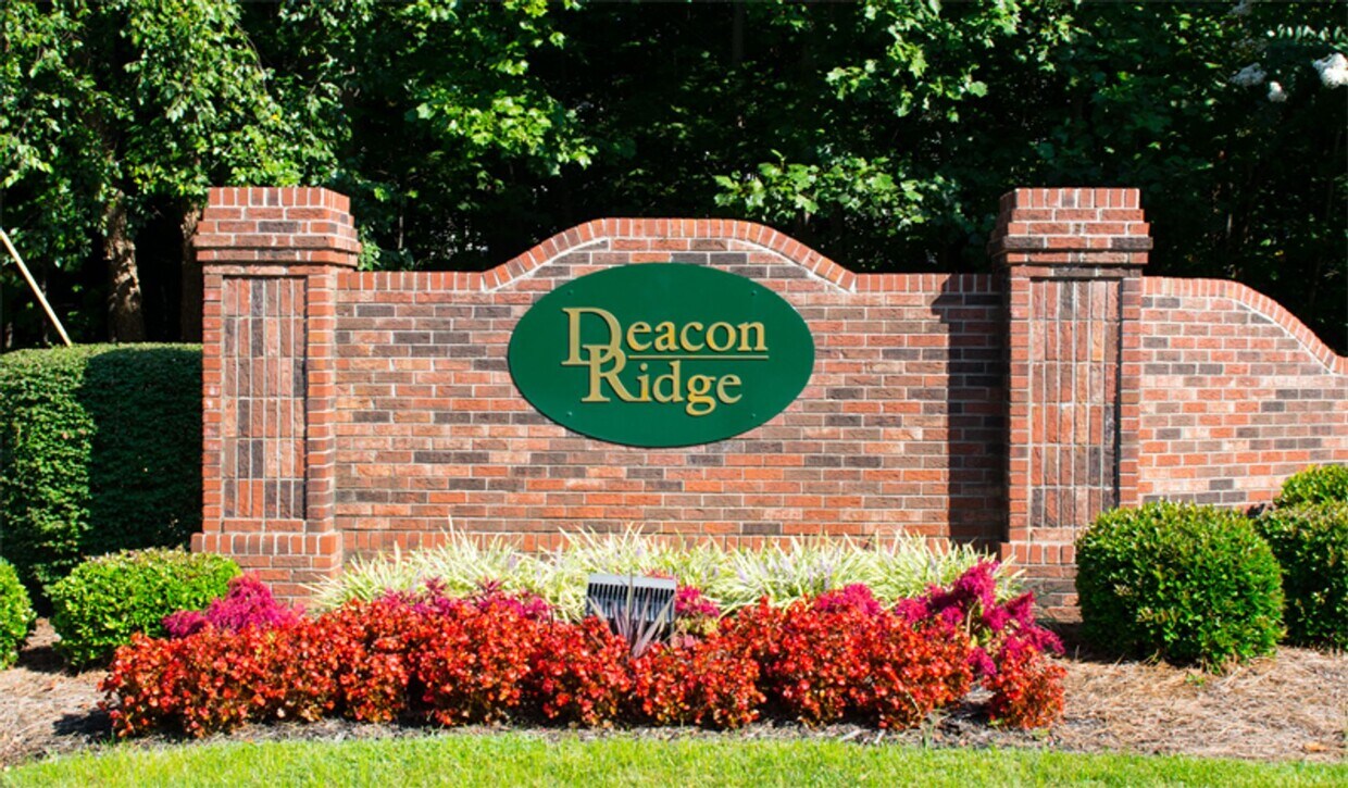 Foto del edificio - Welcome to Deacon Ridge!