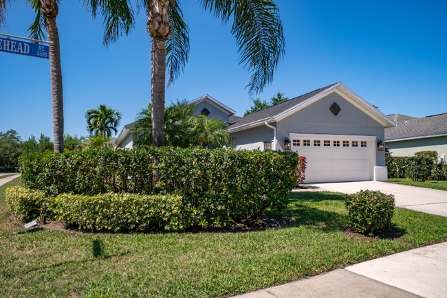 Foto del edificio - 5546 Whitehead St