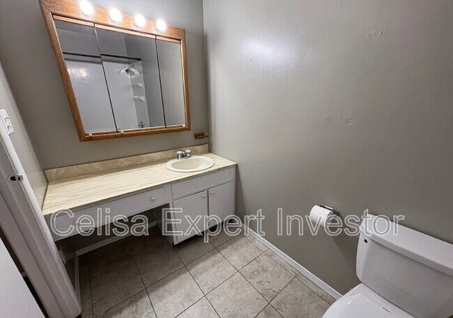 Foto del edificio - 4611 Dutchess Ln