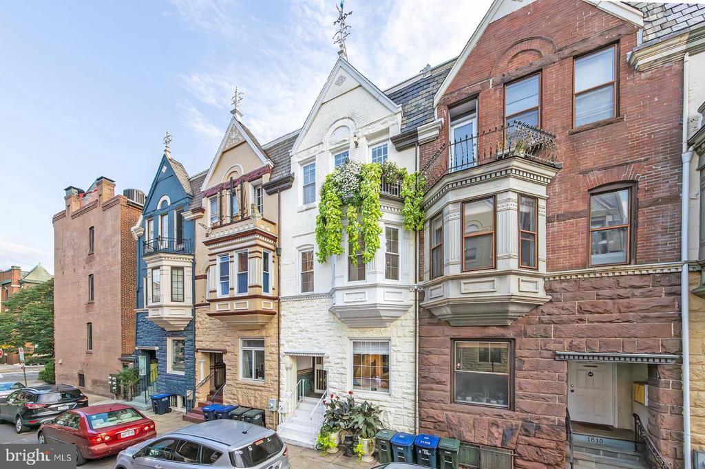 Foto principal - 1808 Riggs Pl NW