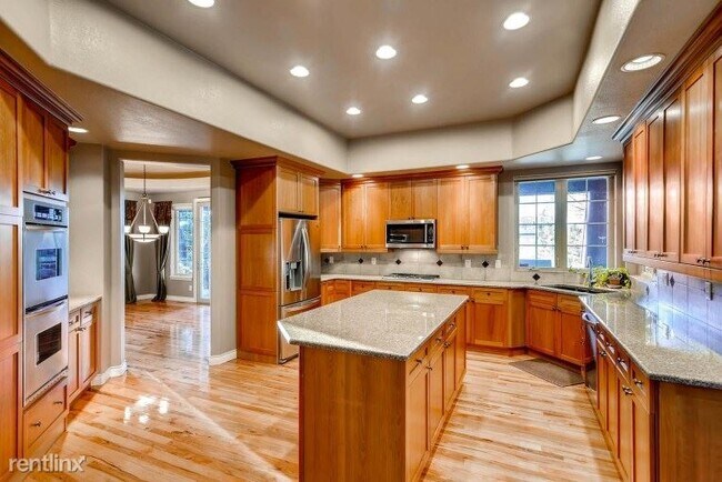 Building Photo - 6 br, 6 bath House - 10026 S Shadow Hill Dr