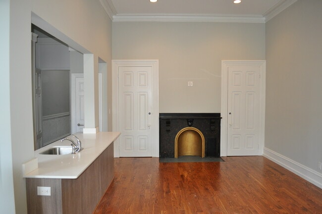 Living room area - 1903 Spring Garden St