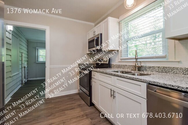 Foto del edificio - Adorable updated bungalow located in East ...