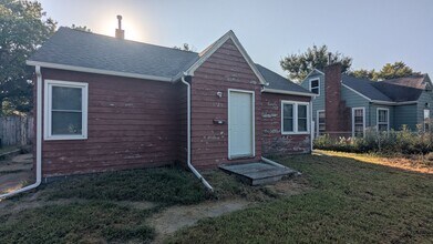 Building Photo - 1720 Logan Ave