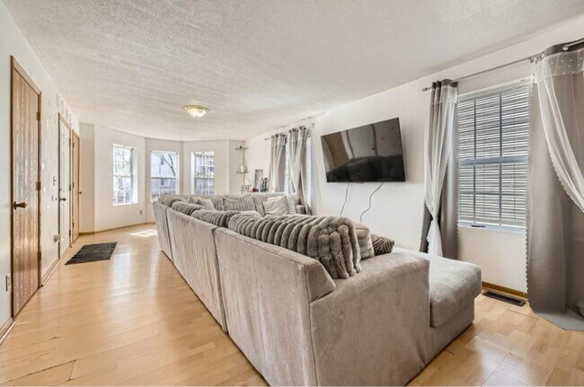 Building Photo - 1508 Albemarle St