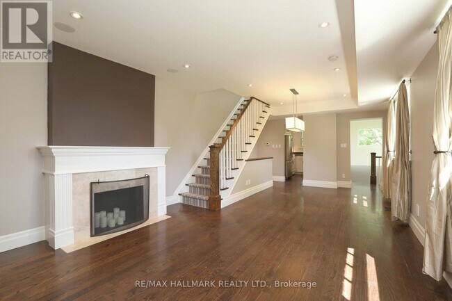 Building Photo - 416 Keewatin Ave