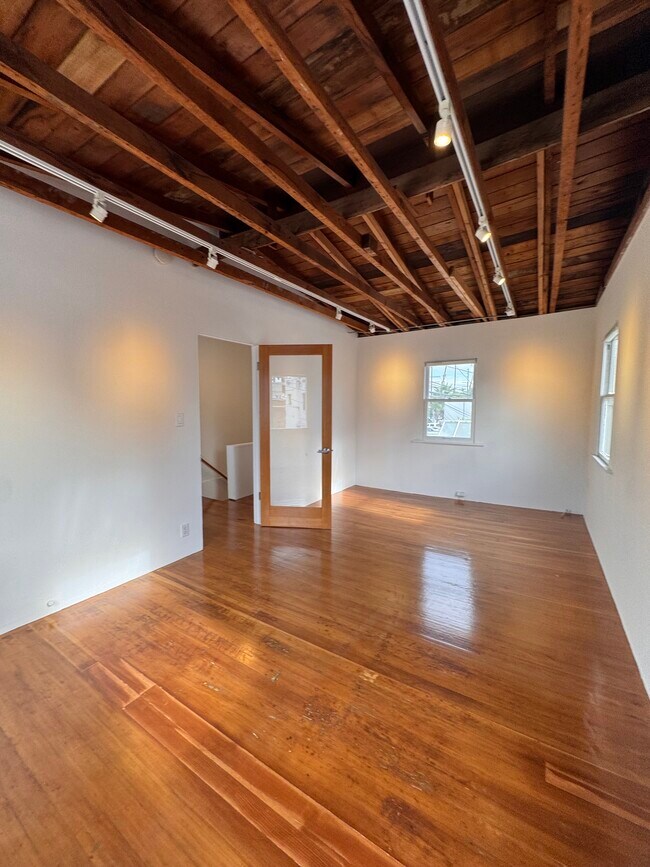 Foto del edificio - 1413 Abbot Kinney Blvd