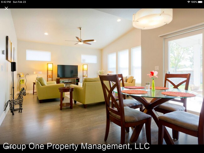 Foto del edificio - 3 br, 2 bath House - 3363 S. Lindsay