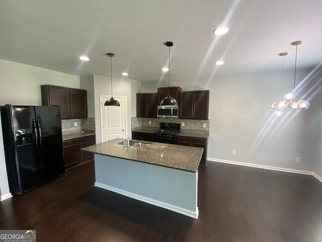 Foto del edificio - 5224 Cantbury Way