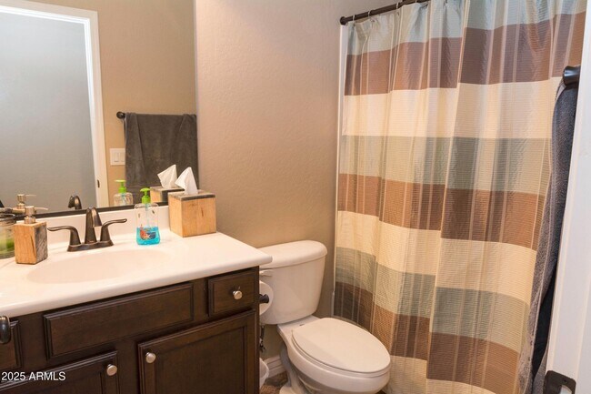 Foto del edificio - 23226 N 41st St