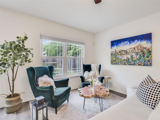 Foto del edificio - 10416 Garbacz Dr