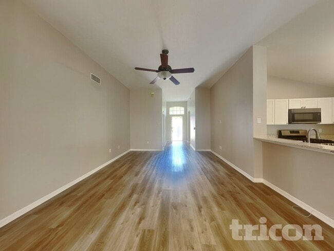 Building Photo - 29250 Yarrow Dr