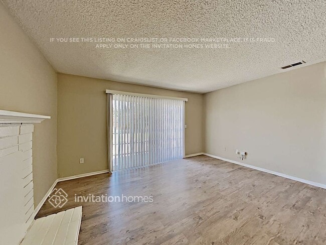 Foto del edificio - 12986 Chestnut Ave