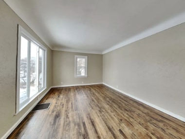 Foto del edificio - 6601 Logan Ave S