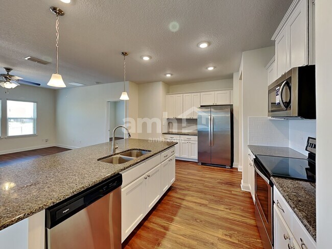 Building Photo - 34 Tristan Ct