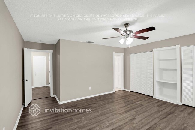 Building Photo - 11911 Hickorynut Dr