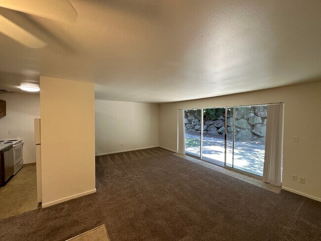 Foto del edificio - 14421 8th Ave SW
