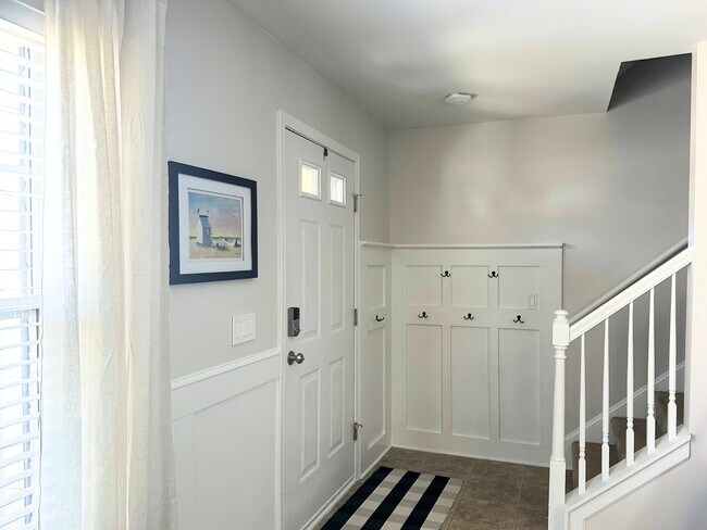 Foto del edificio - 1026 Village Green Ln