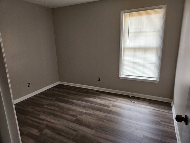 Foto del edificio - 55 Belmont Ct