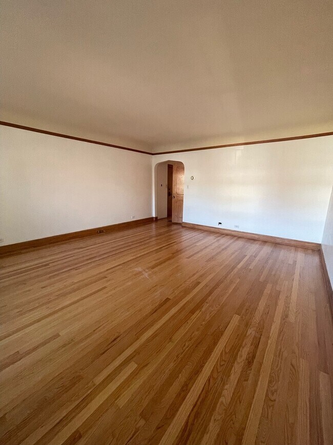 Foto del edificio - 5832 N Virginia Ave
