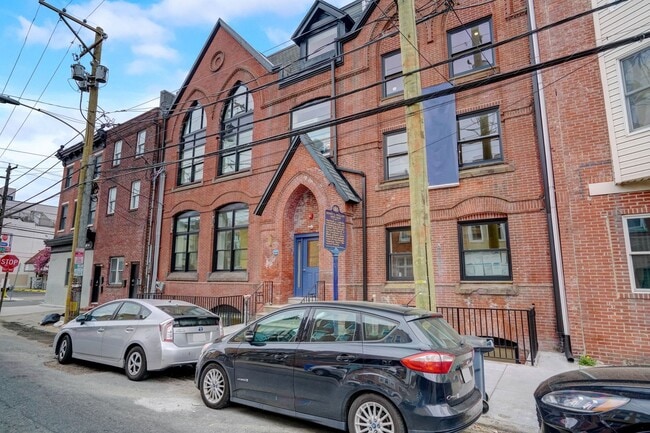 Photo - 620 S 8th St Apartment