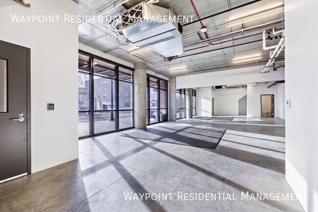 Foto del edificio - 611 S 8th St